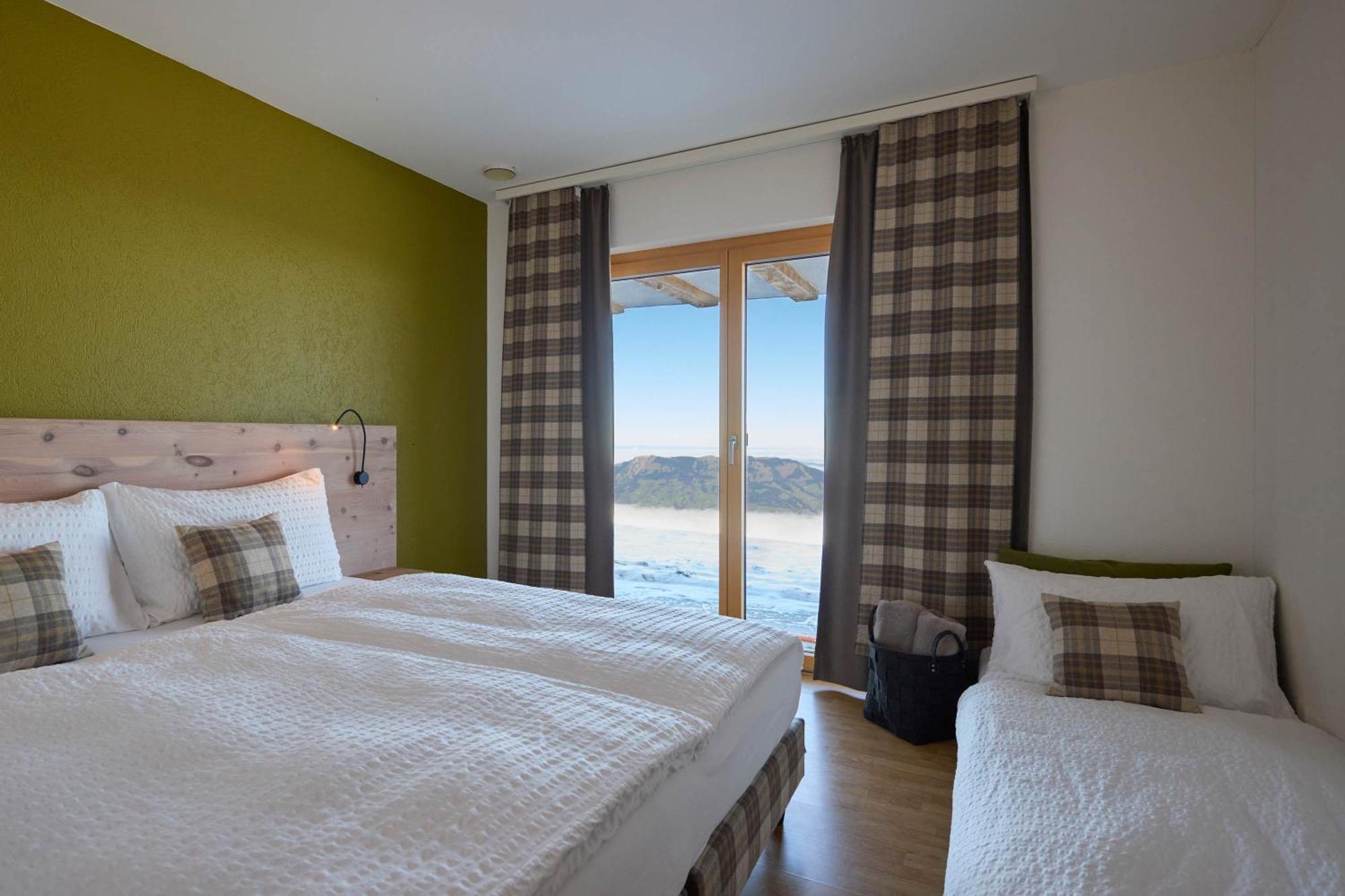 Fronalpstock Hotel & Restaurant Штос Номер фото