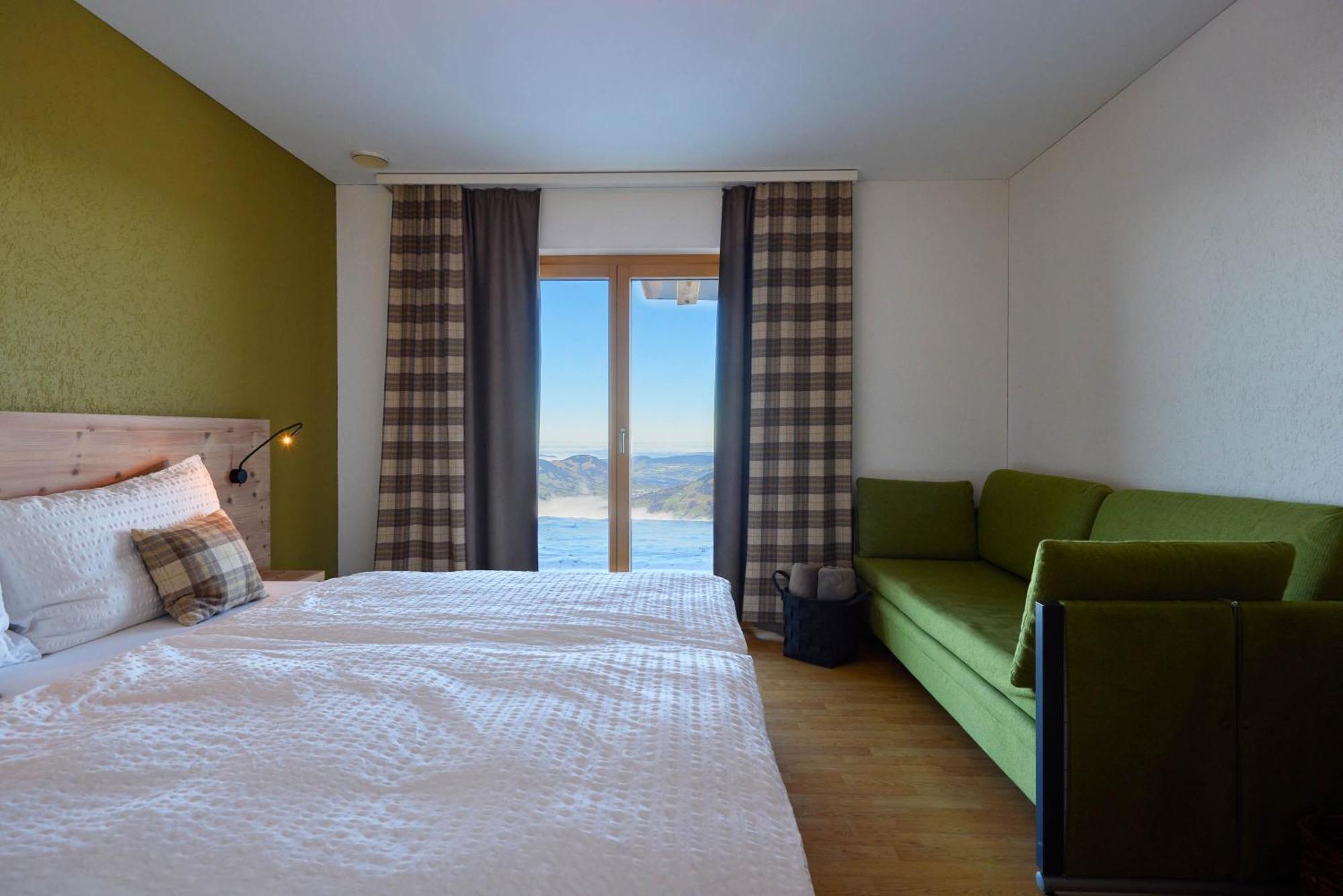 Fronalpstock Hotel & Restaurant Штос Номер фото