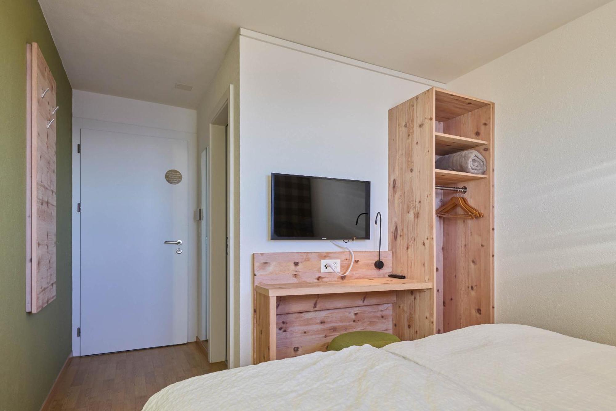 Fronalpstock Hotel & Restaurant Штос Номер фото