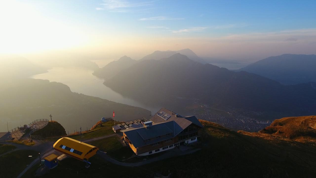 Fronalpstock Hotel & Restaurant Штос Екстер'єр фото