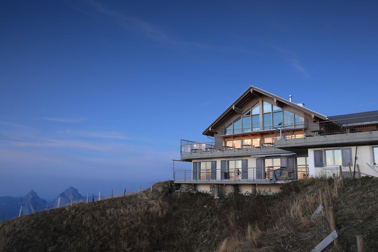 Fronalpstock Hotel & Restaurant Штос Екстер'єр фото